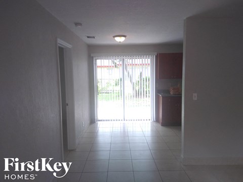 3740 NW 4Th Pl 3 Beds Apartment for Rent