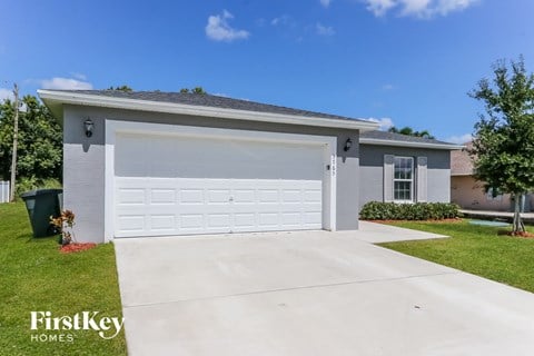 3765 SW Darby Lane 4 Beds Apartment for Rent