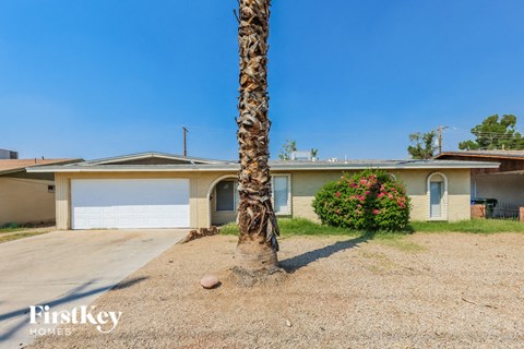 3816 W Northern Ave 4 Beds Apartment for Rent