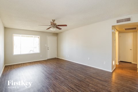 3826 W VILLA RITA Drive 3 Beds Apartment for Rent