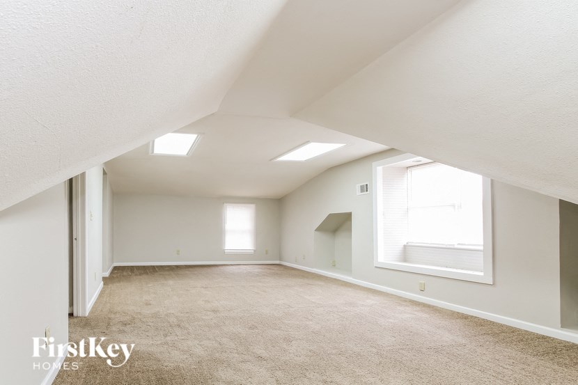 3854 Waterfall Dr 5 Beds House for Rent - Photo Gallery 9