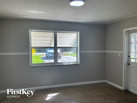 3907 Coconut Rd 2 Beds Apartment for Rent