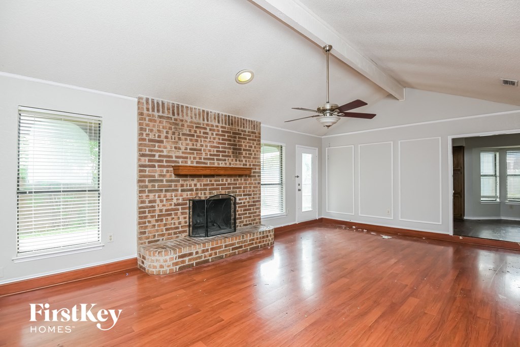 3915 Wrentham Drive 3 Beds House for Rent - Photo Gallery 2