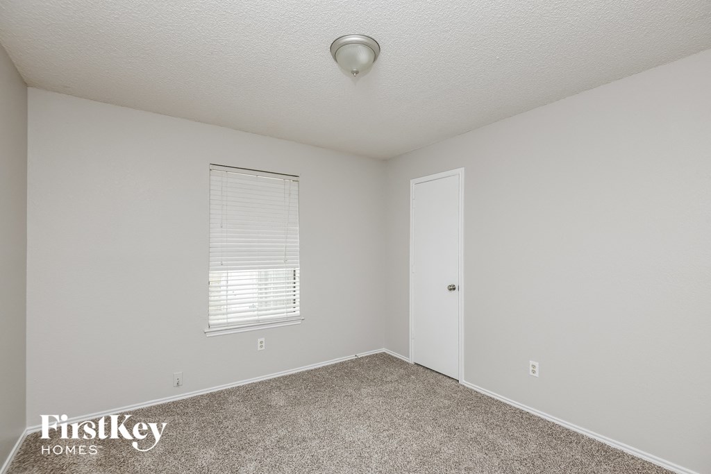 3915 Wrentham Drive 3 Beds House for Rent - Photo Gallery 13