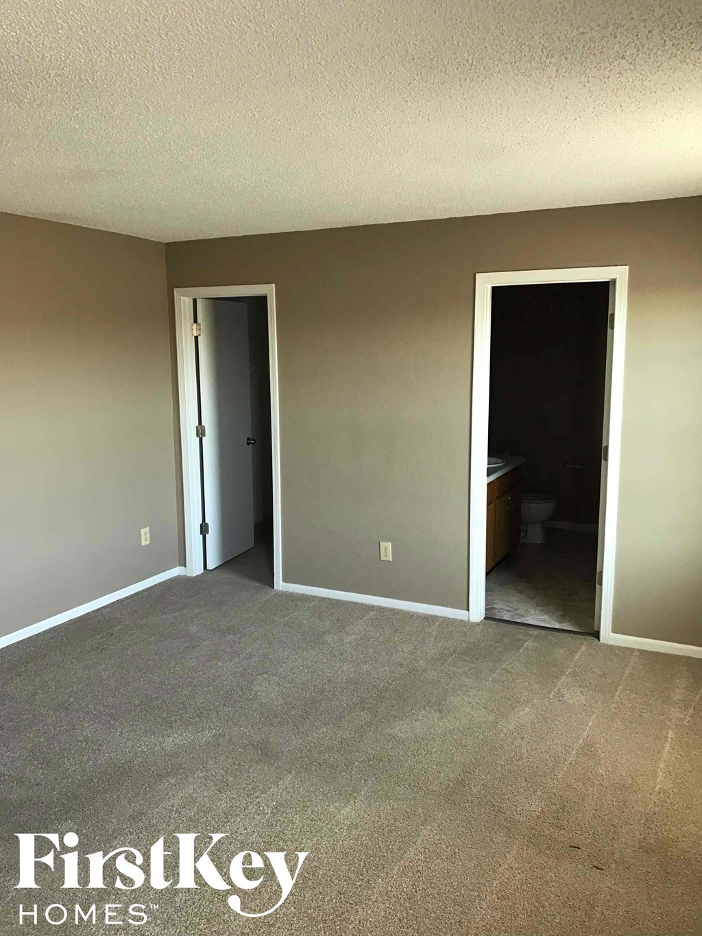 3943 Narrowleaf Court Indianapolis, IN 46235