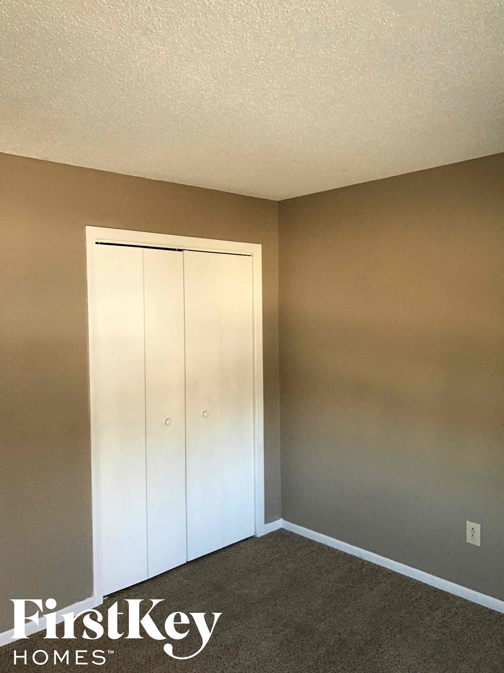 3943 Narrowleaf Court Indianapolis, IN 46235