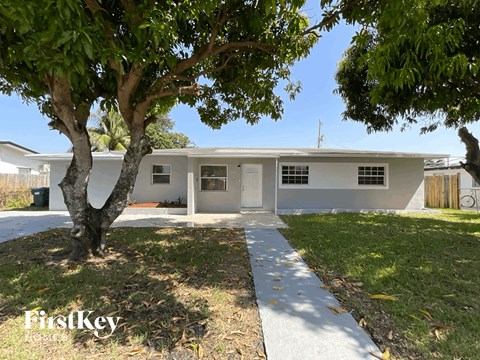 3951 NW 173Rd Ter 5 Beds Apartment for Rent