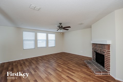 4004 German Pointer Way 5 Beds Apartment for Rent