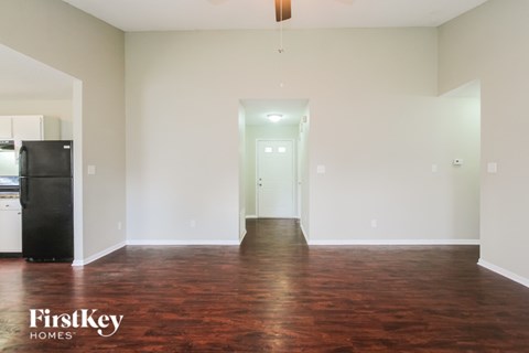 4007 Magnolia Drive 3 Beds Apartment for Rent
