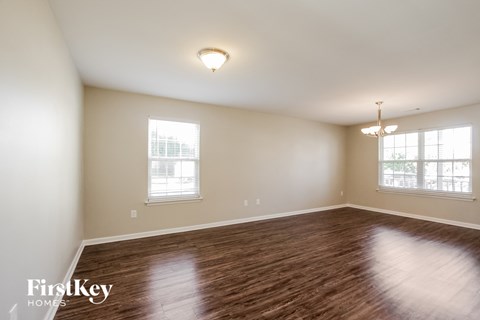 4018 Shadow Pines Circle 4 Beds Apartment for Rent