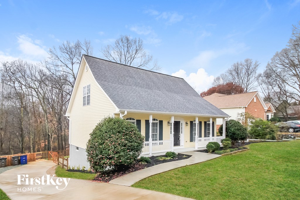 4025 Lofter Court Studio House for Rent - Photo Gallery 2