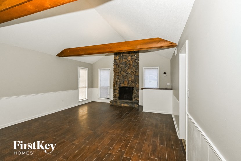 4048 Oakbend Dr Memphis, TN 38115