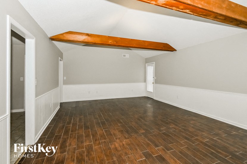 4048 Oakbend Dr Memphis, TN 38115