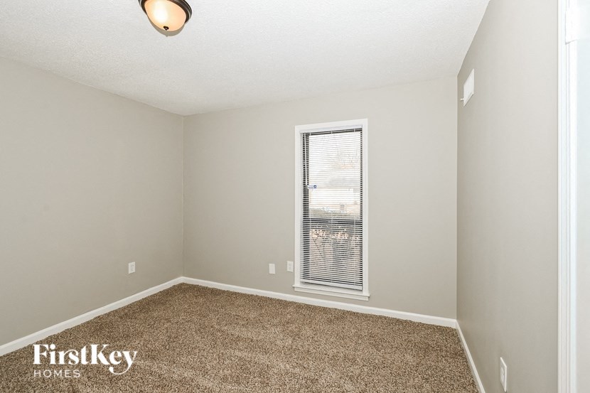 4048 Oakbend Dr Memphis, TN 38115