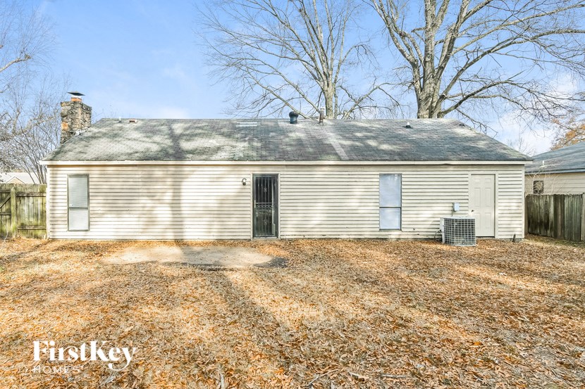 4048 Oakbend Dr Memphis, TN 38115