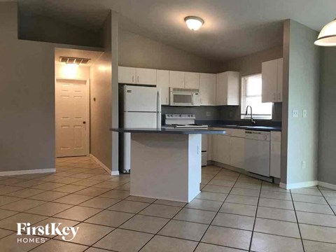 4103 10Th St SW 3 Beds Apartment for Rent