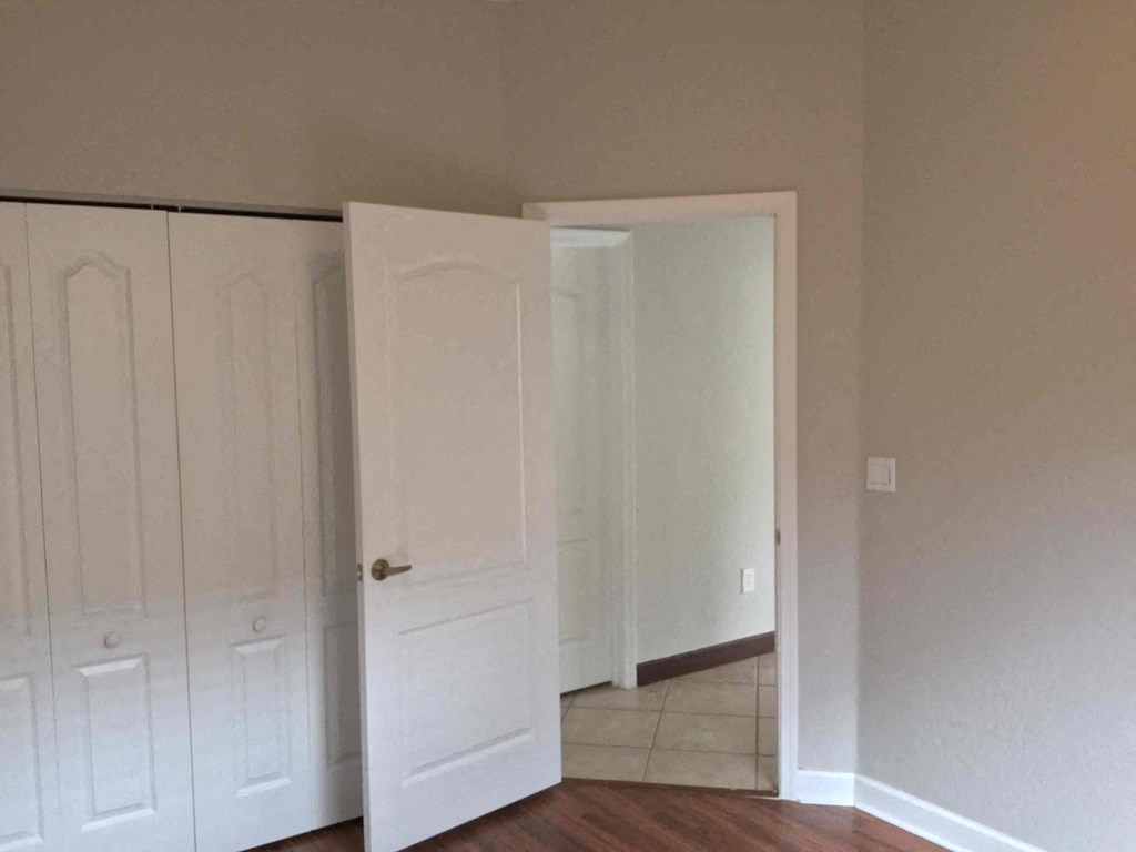 full interior paint of all walls and doors