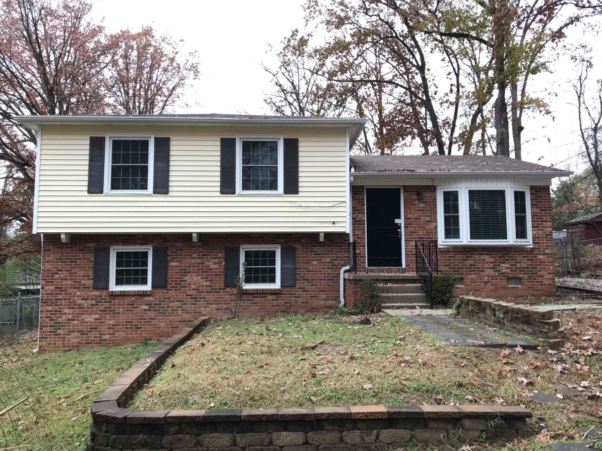 4114 Farmbrooke Drive 3 Beds Apartment for Rent