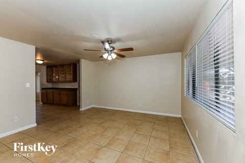 4149 E Hartford Ave 3 Beds Apartment for Rent