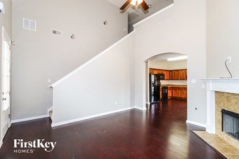 4160 Bedford Valley Ln 4 Beds House for Rent - Photo Gallery 4