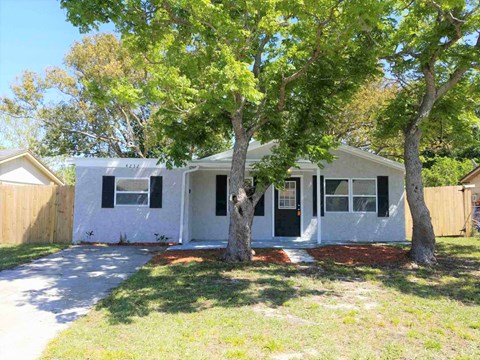 4232 Mesa Drive 3 Beds Apartment for Rent