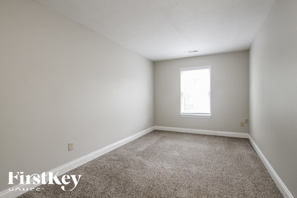 4252 VILLAGE TRACE Drive 4 Beds House for Rent - Photo Gallery 15