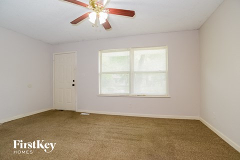 4310 Ditzler Ave 3 Beds Apartment for Rent