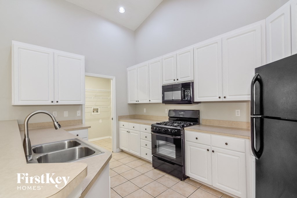 4311 Brooke Dr 4 Beds House for Rent - Photo Gallery 6