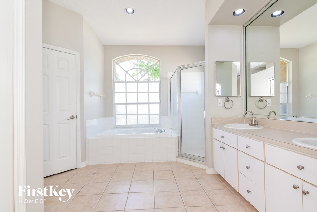 4311 Brooke Dr 4 Beds House for Rent - Photo Gallery 9