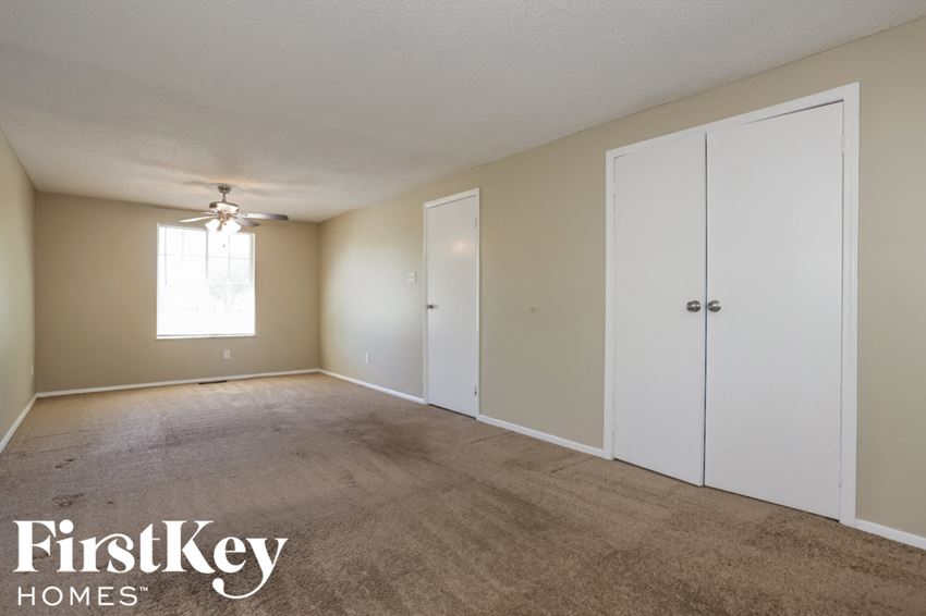 4321 Castle Heights Drive Memphis, TN 38141