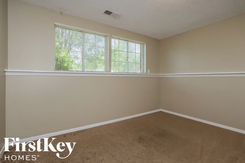 4321 Castle Heights Drive Memphis, TN 38141