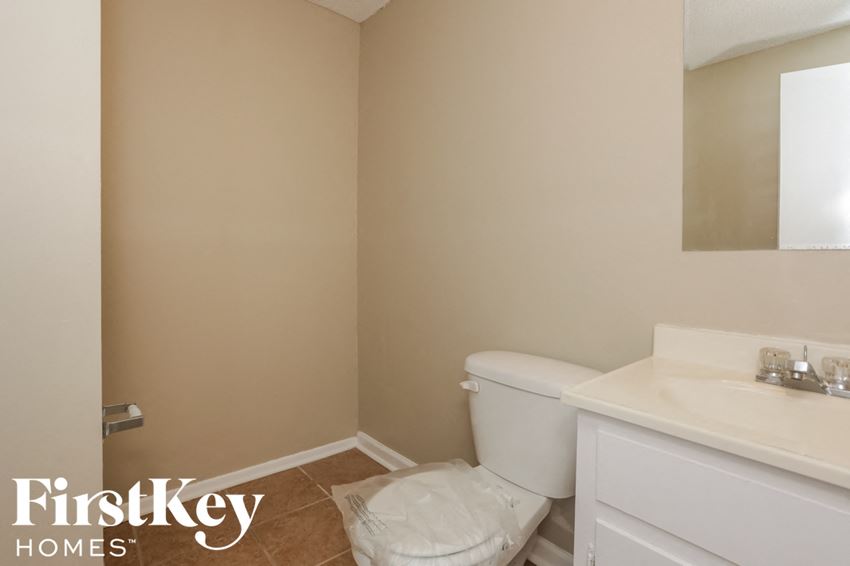 4321 Castle Heights Drive Memphis, TN 38141