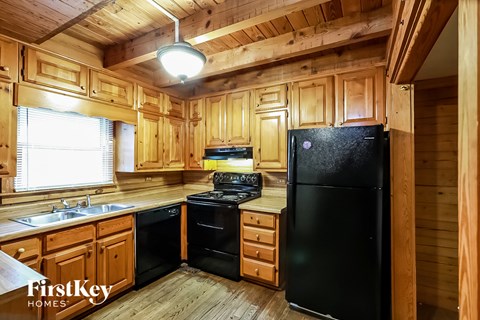 4490 Wallace Circle 3 Beds Apartment for Rent