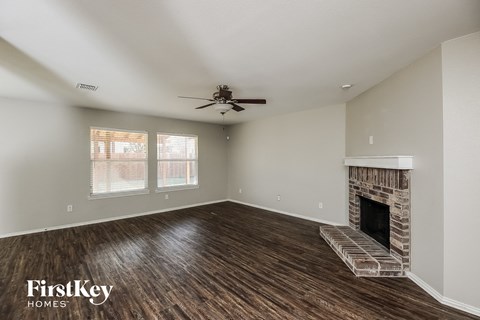 4516 Mountain Oak St 4 Beds Apartment for Rent
