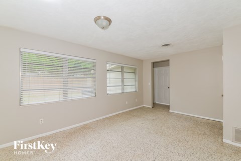 4516 56Th St W 3 Beds Apartment for Rent