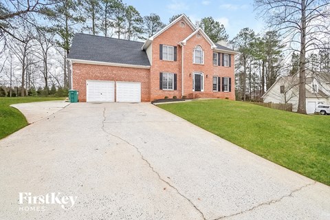 4595 Kinsdale Drive SW 4 Beds Apartment for Rent