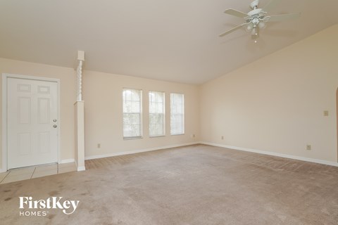 4611 SW 6 Ave 3 Beds Apartment for Rent