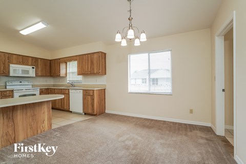 4611 SW 6 Ave 3 Beds Apartment for Rent