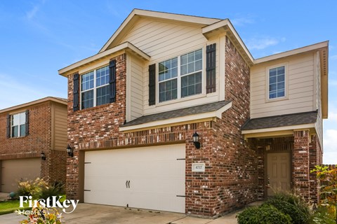 4717 Cedar Springs Drive 3 Beds Apartment for Rent