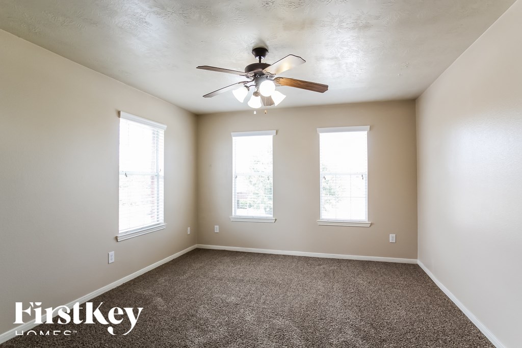 4722 Shale Dr 4 Beds House for Rent - Photo Gallery 14