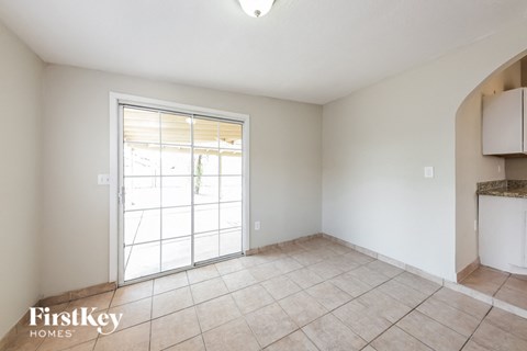 4745 W MORROW Dr 3 Beds Apartment for Rent