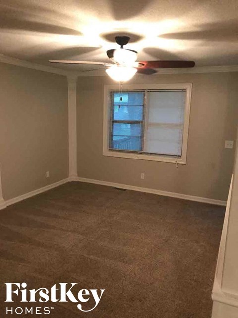 4800 N Wallace 3 Beds Apartment for Rent