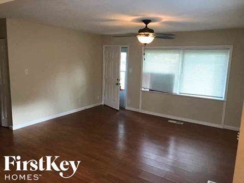 4801 Leone Dr 3 Beds Apartment for Rent