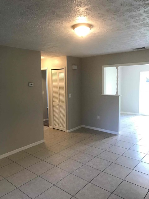 4804 Oriole Drive 3 Beds Apartment for Rent