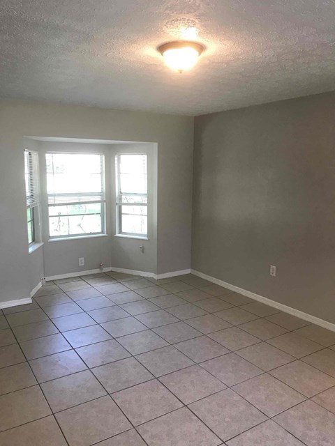 4804 Oriole Drive 3 Beds Apartment for Rent