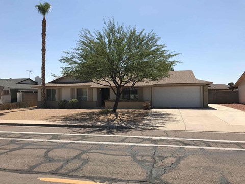4841 W Paradise Ln 4 Beds Apartment for Rent