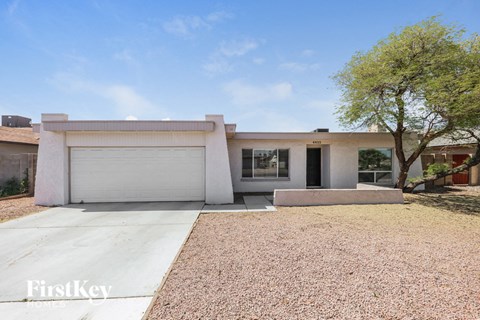4855 W North Ln 3 Beds Apartment for Rent