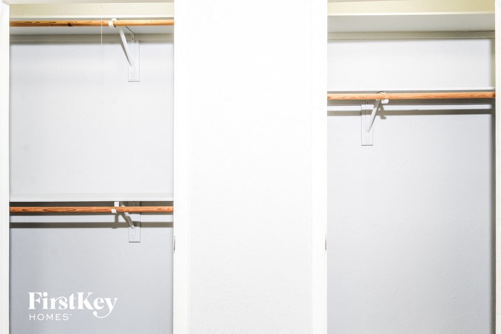 how to build a sliding barn door in a closet