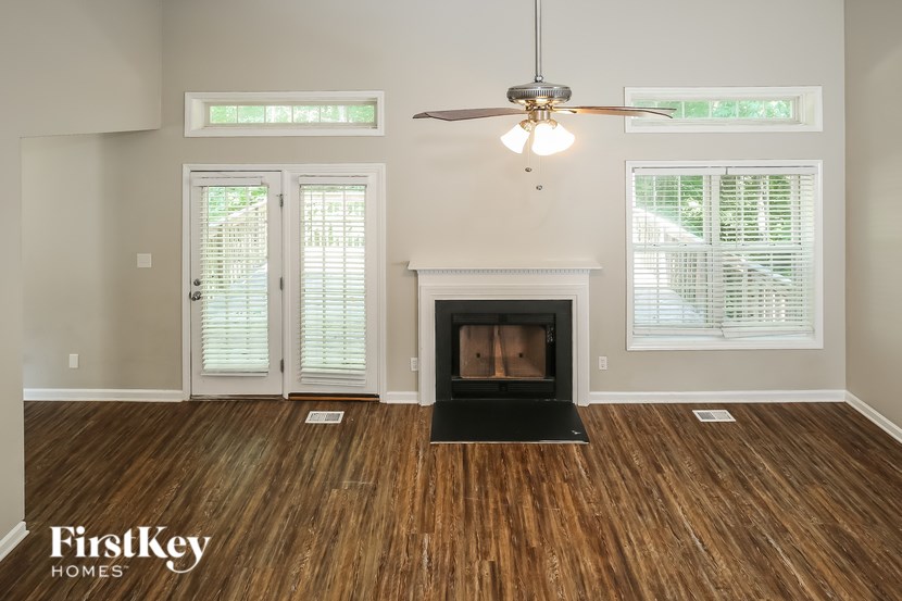 4912 Heritage Woods Court 4 Beds House for Rent - Photo Gallery 6