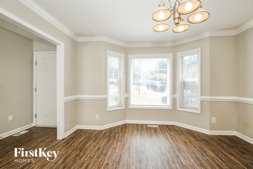 4912 Heritage Woods Court 4 Beds House for Rent - Photo Gallery 7